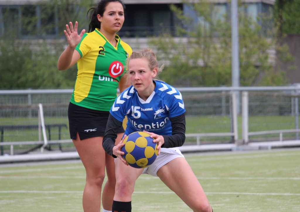 HKV/Ons Eibernest 1 - Oost-Arnhem 1 (19 - 15)