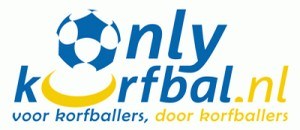 Schoenen passen in nieuw clubhuis﻿