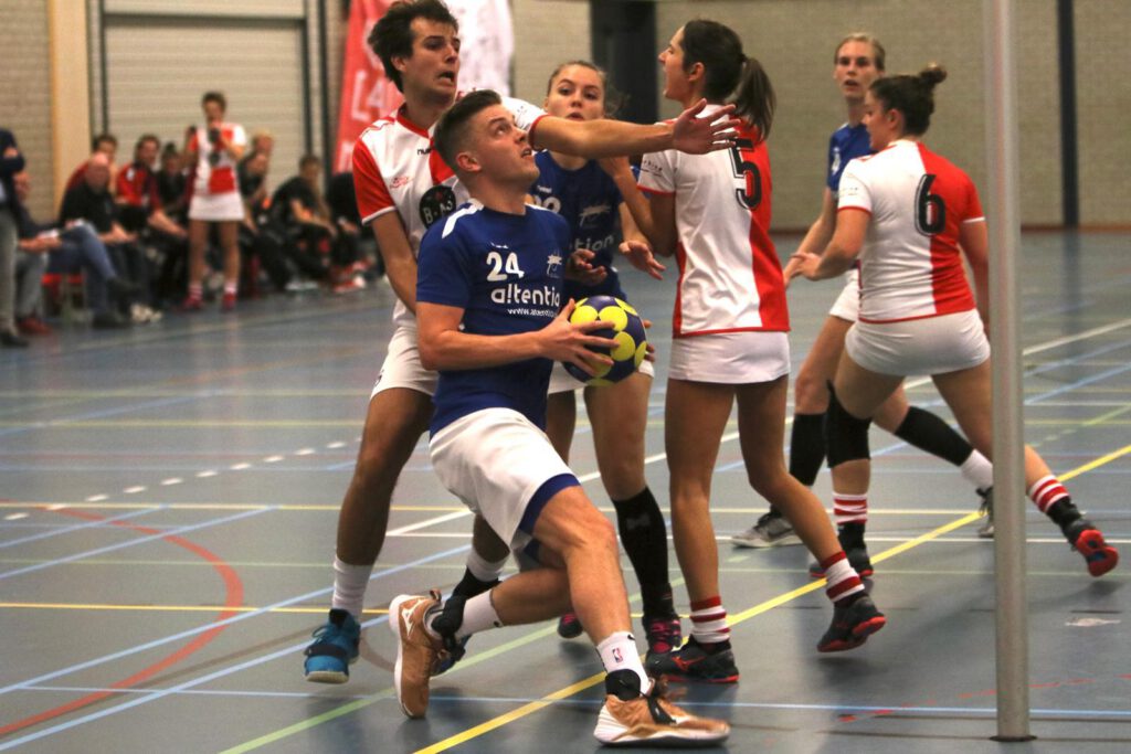 Voorinschrijving play-offs Oost-Arnhem