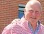 Mag ik aan u voorstellen: Joop Wallbrink, oprichter van Schilders & Glaswerken Joop Wallbrink bv uit Duiven en met trots sponsor van Oost-Arnhem.